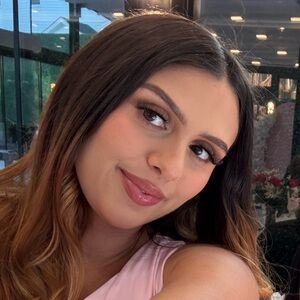 Meet your Posher, Amber